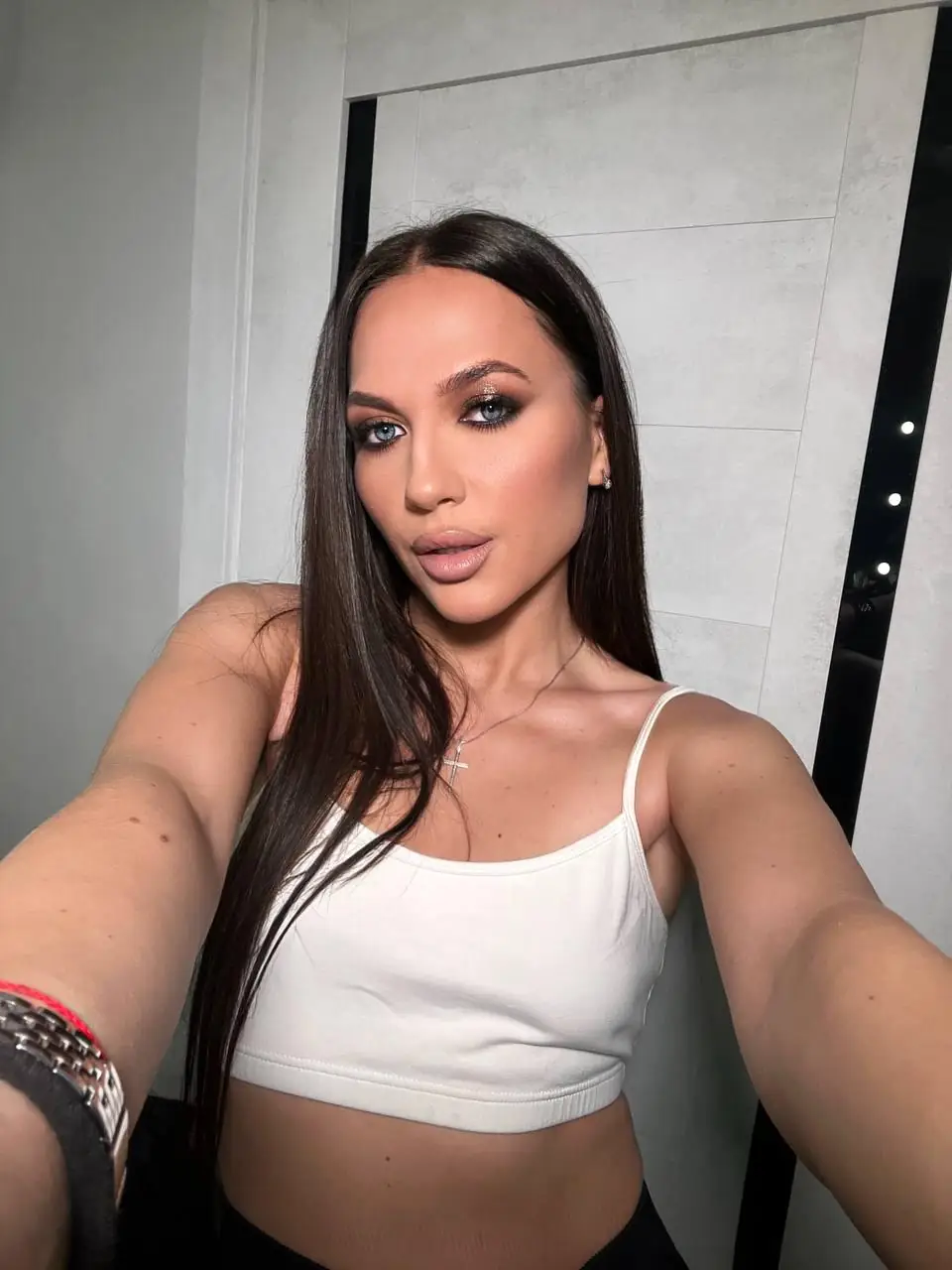 Milena — 2150, Height: 167, Age: 19, Weight: 57