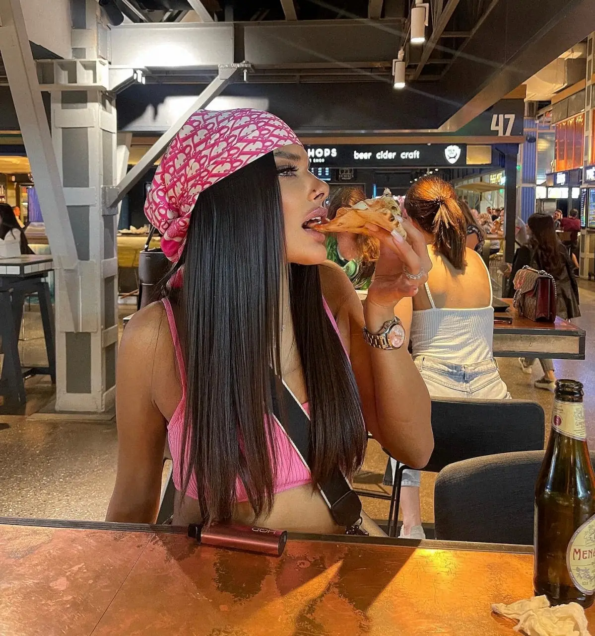 Bella - Escort - №1090, Height: 170, Age: 24, Weight: 59