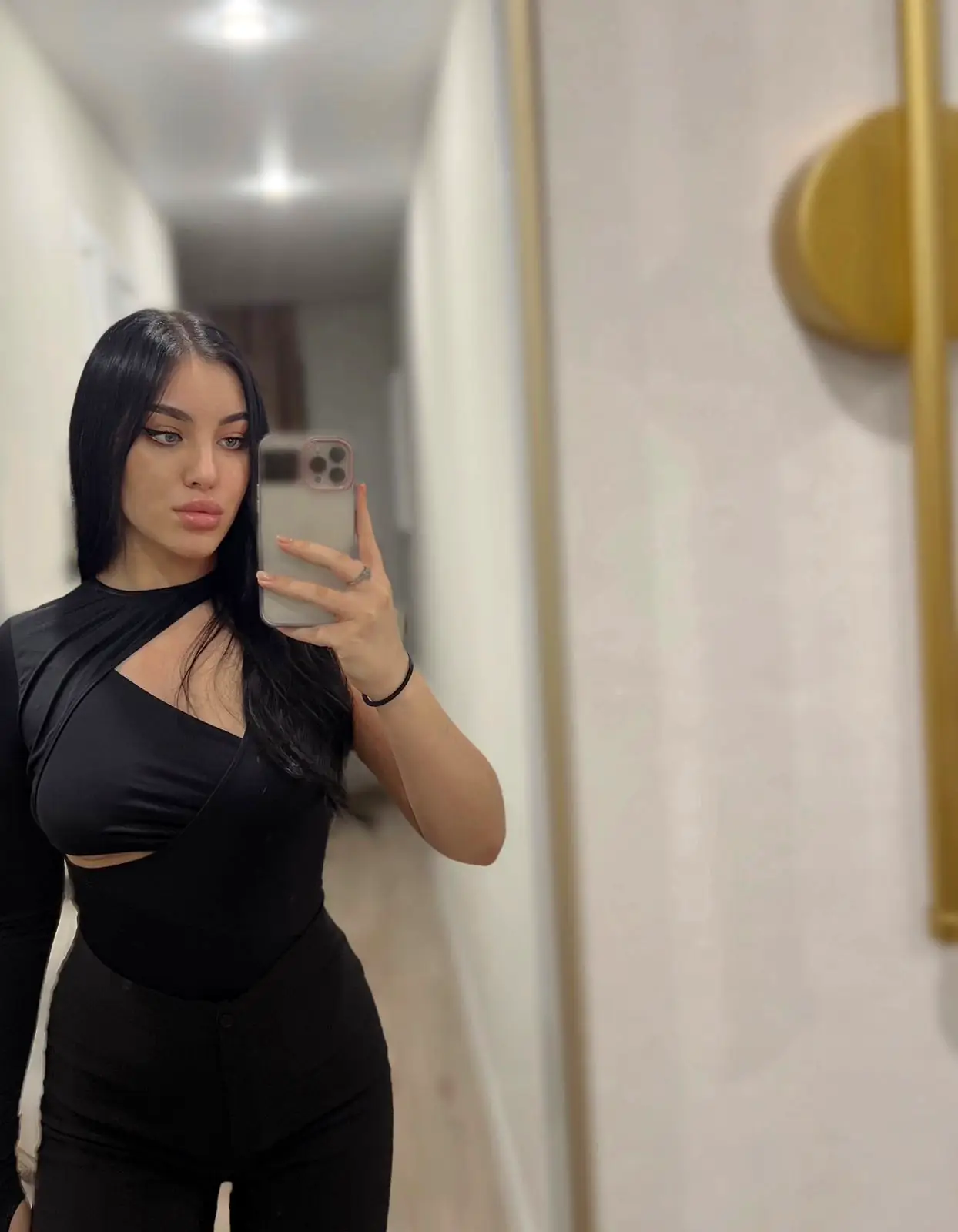 Dasha - Escorte - №1181, Рост: 171, Возраст: 26, Вес: 67