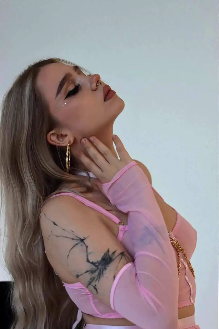 Sophie - Escorte - №1434, Рост: 167, Возраст: 24, Вес: 54