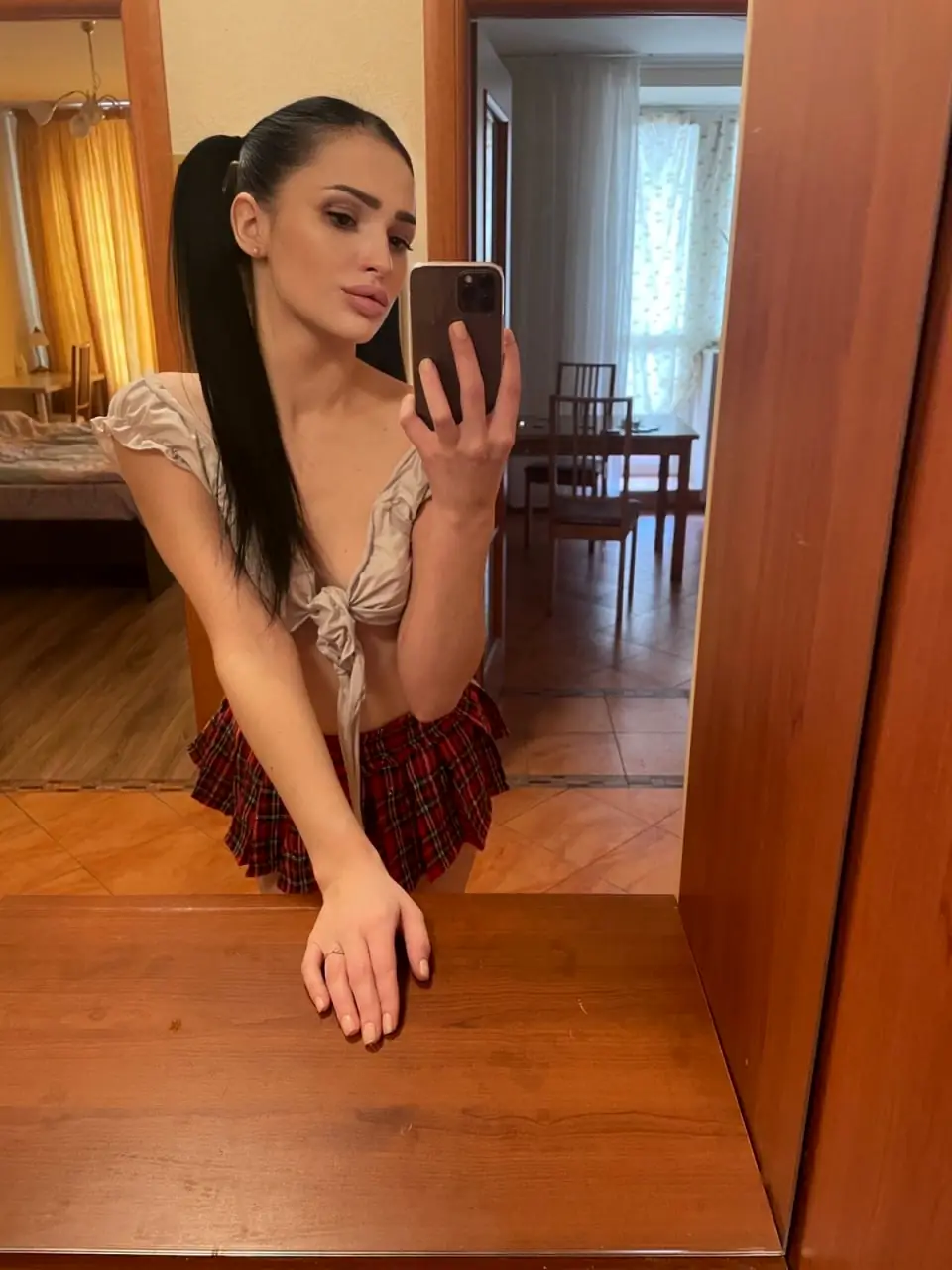Lena - Escorte - №1024, Рост: 174, Возраст: 24, Вес: 64