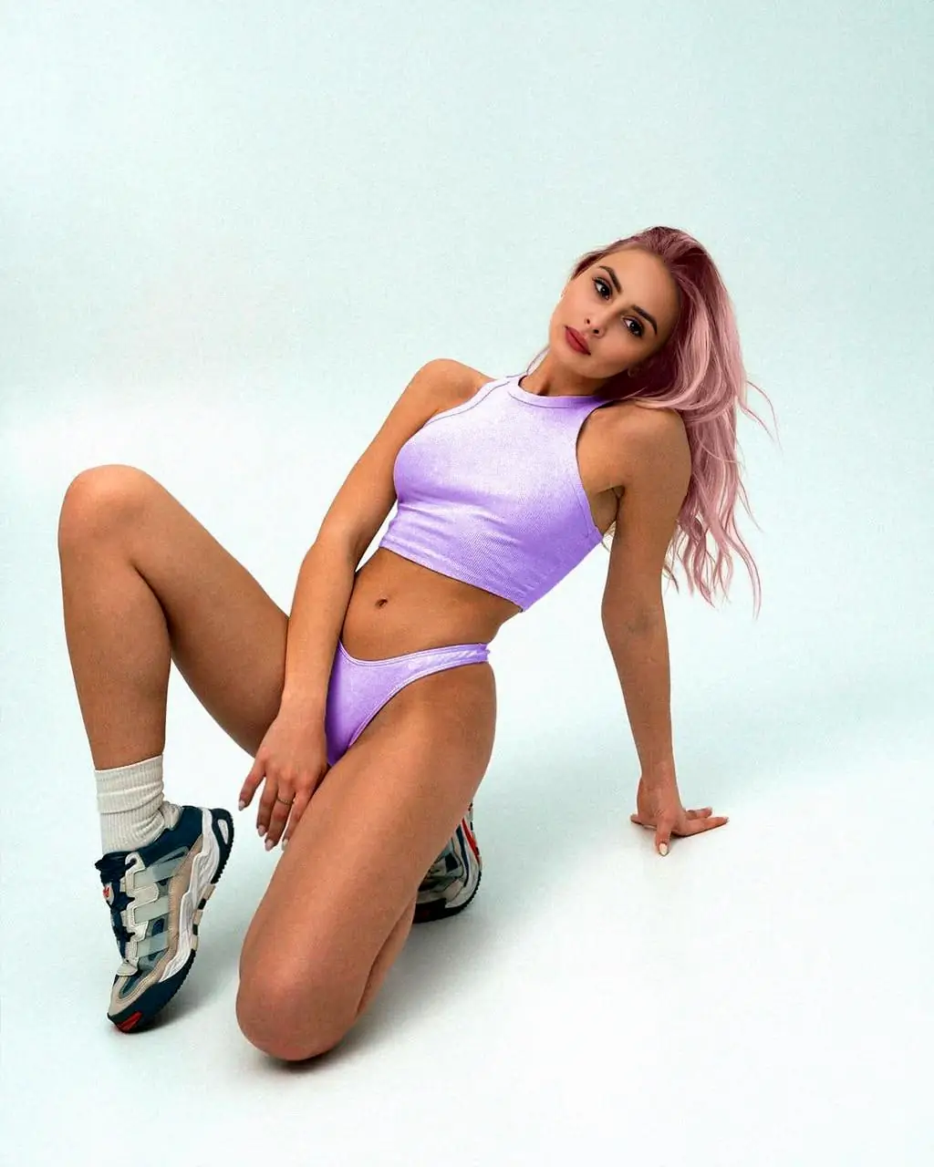 Elisa - Escorte - №2207, Рост: 169, Возраст: 20, Вес: 56