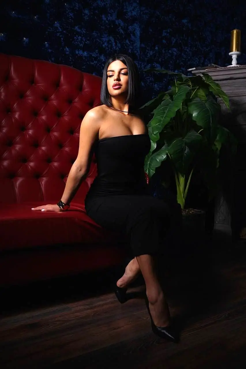 Lena - Escort - №2293, Height: 176, Age: 23, Weight: 67