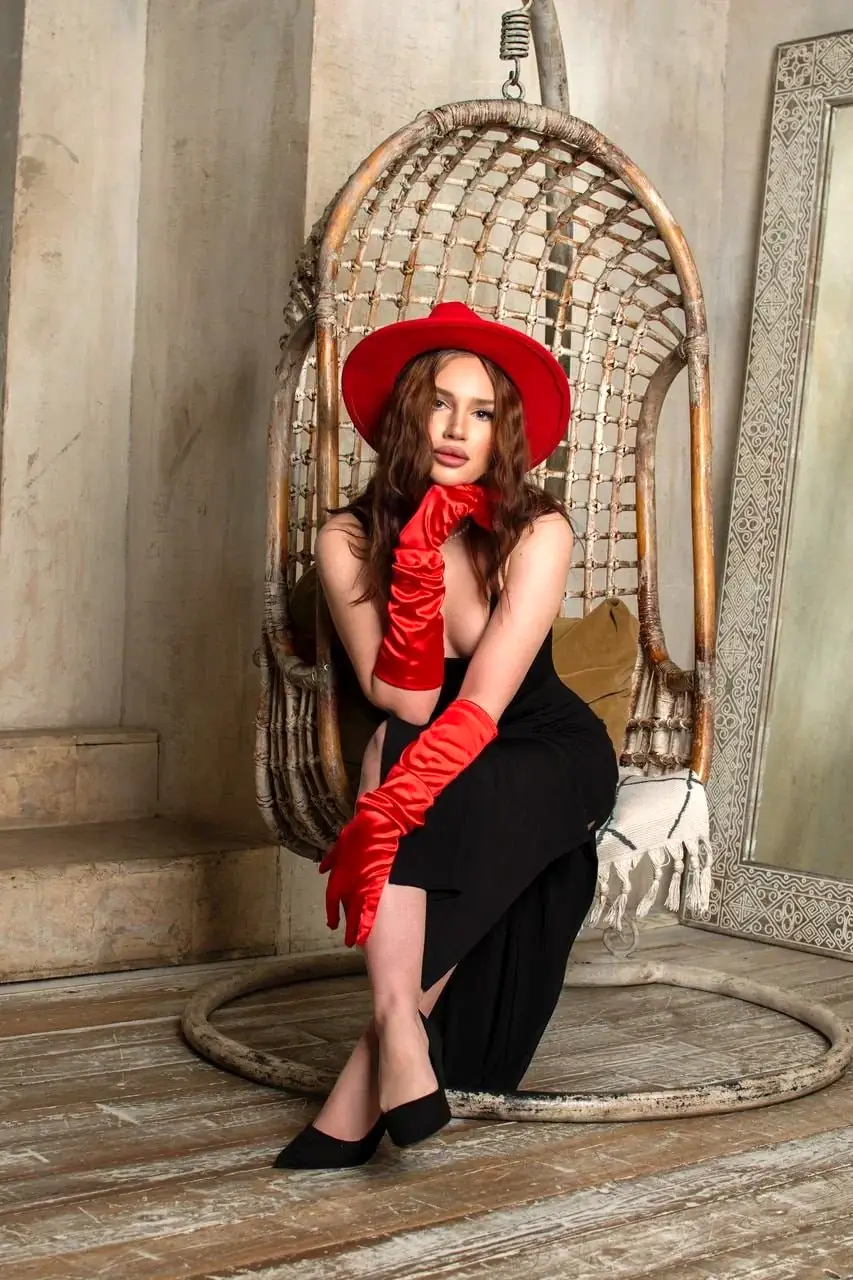 Erica - Escorte - №2372, Рост: 179, Возраст: 28, Вес: 65