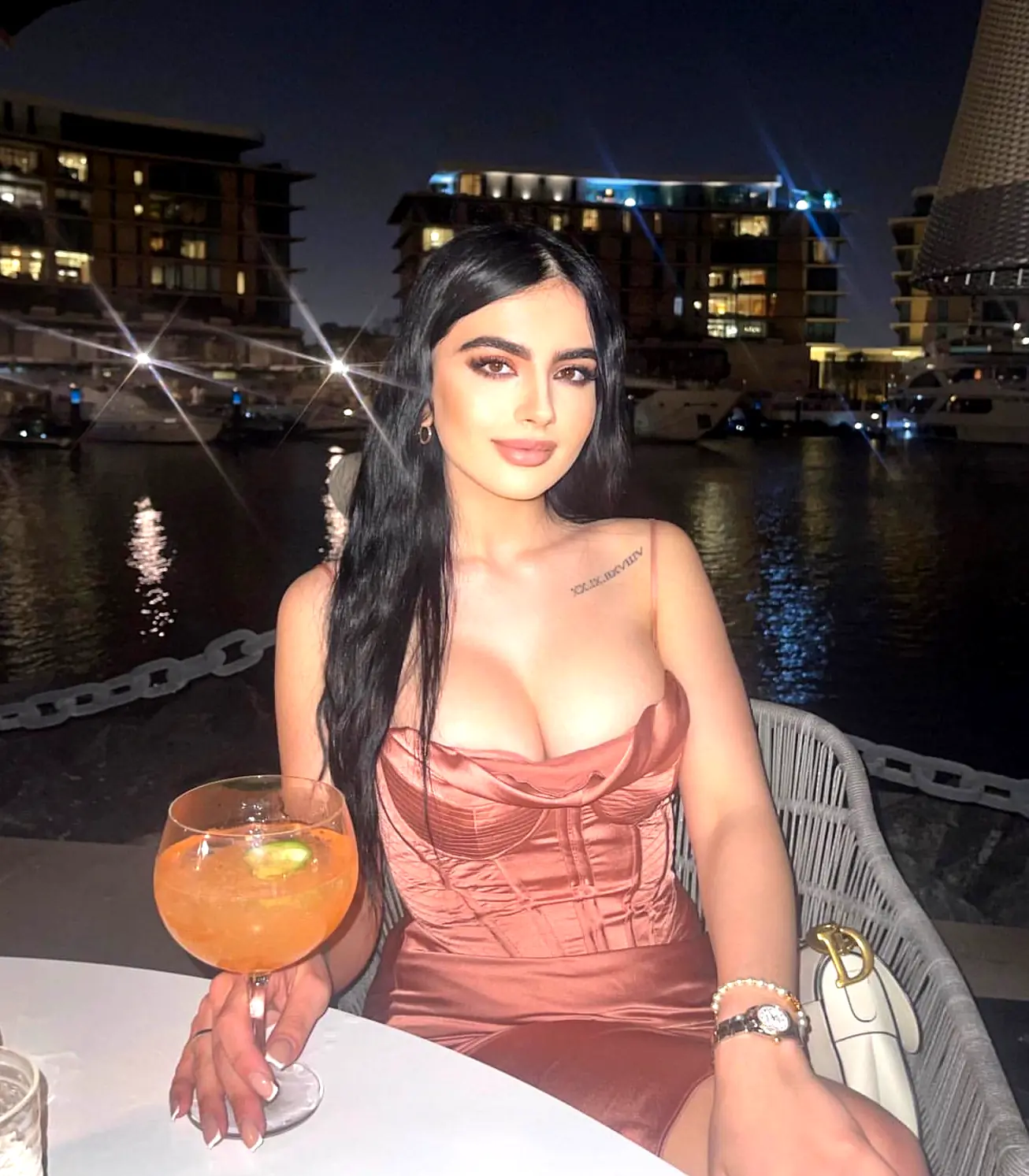 Juliette - Escorte - №2564, Рост: 169, Возраст: 24, Вес: 54